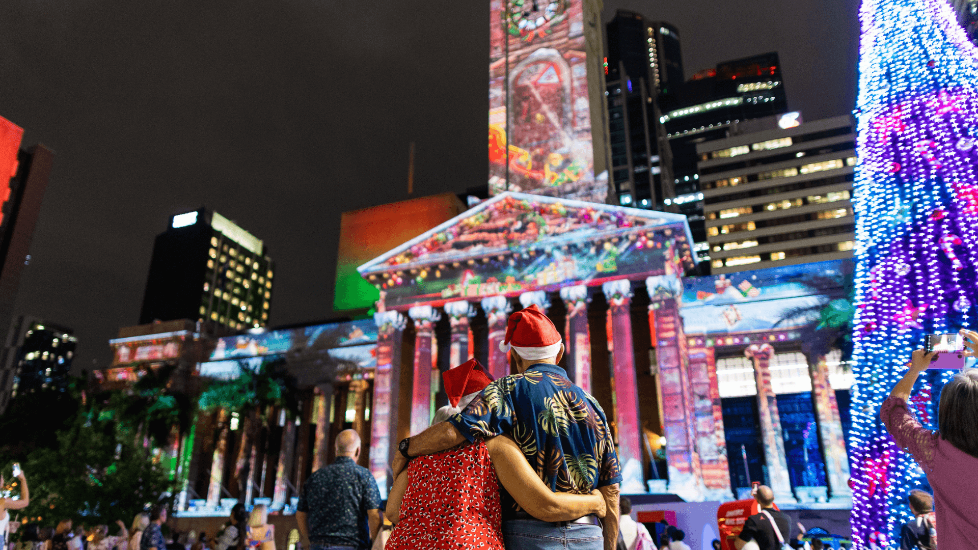Brisbane_CBD_Christmas_City Hall Lights