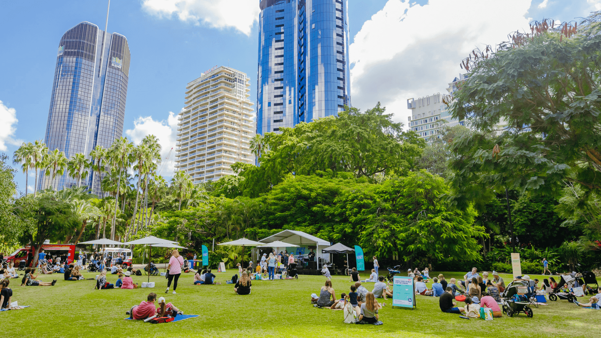 Locals at Gigs & Picnics in the City Botanic Gardens